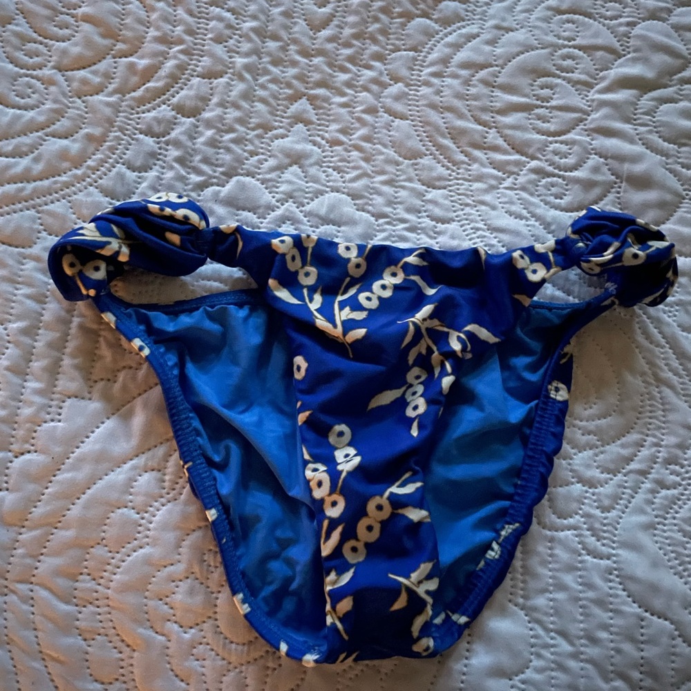 Gently used Vix Bikini top